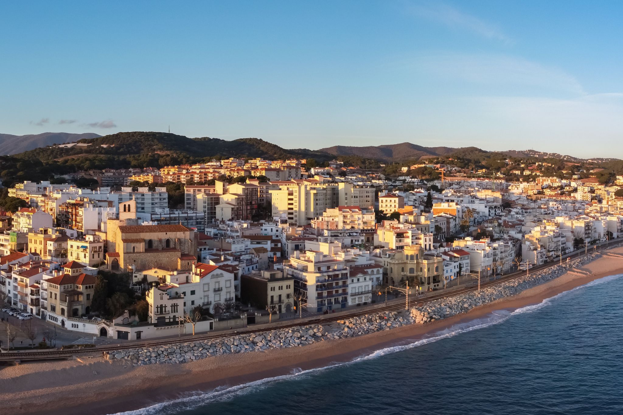 Descubre las Razones para Elegir el Maresme como tu Hogar en la Costa Mediterránea